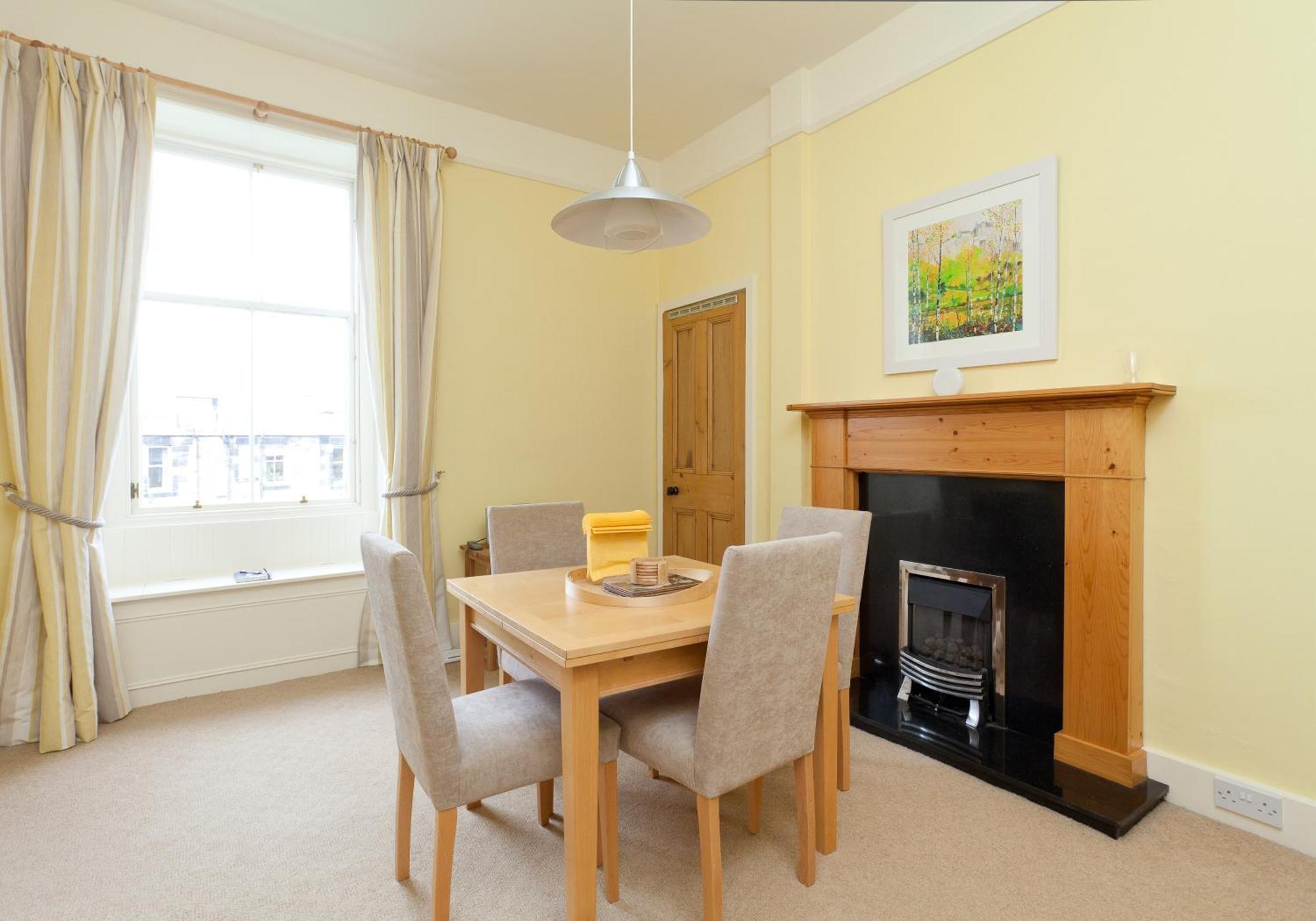 Mardale Crescent - 380 Apartment Edinburgh Bagian luar foto