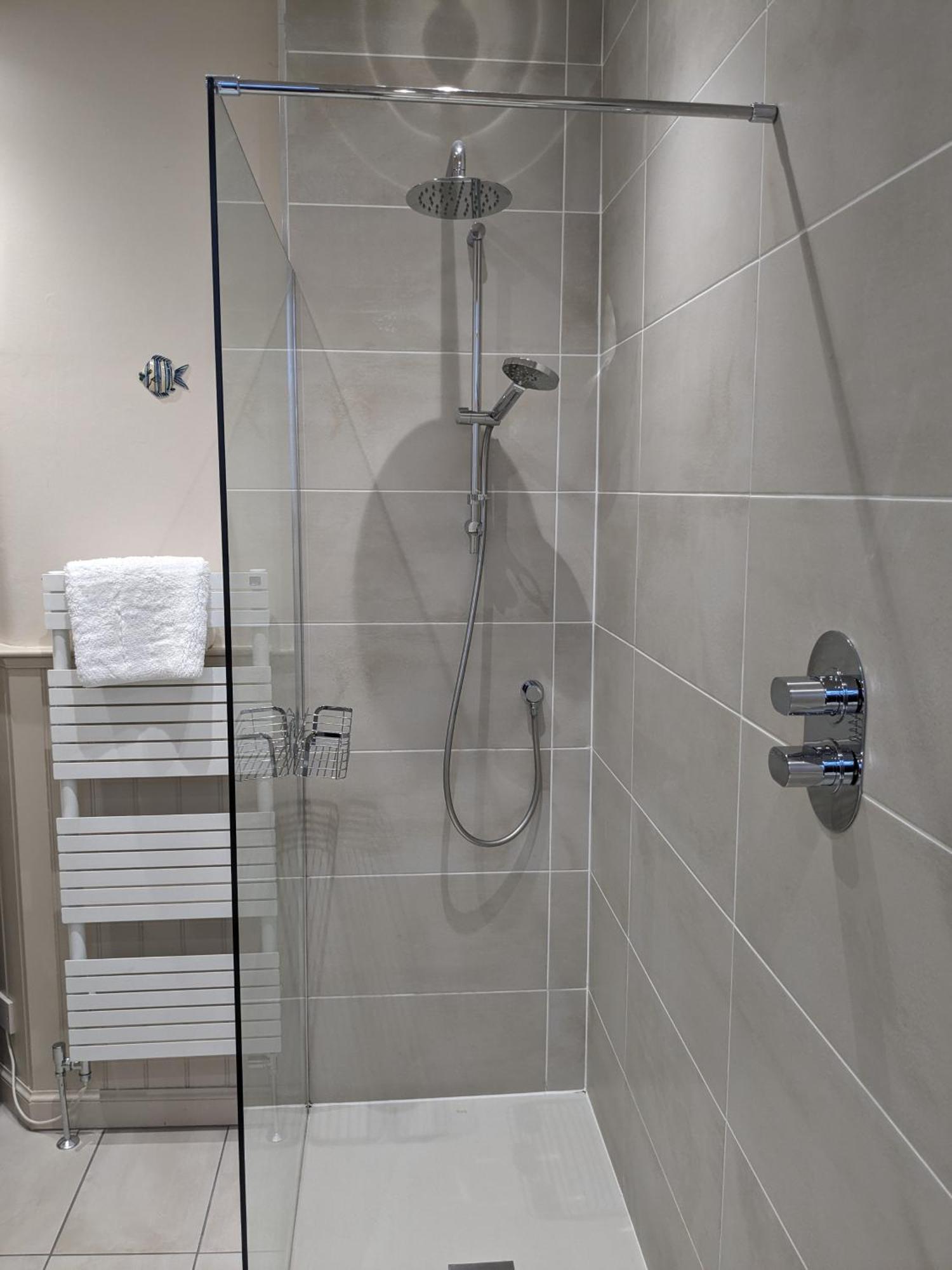 Mardale Crescent - 380 Apartment Edinburgh Bagian luar foto